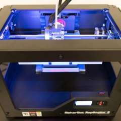 MakerBot Replicator 2